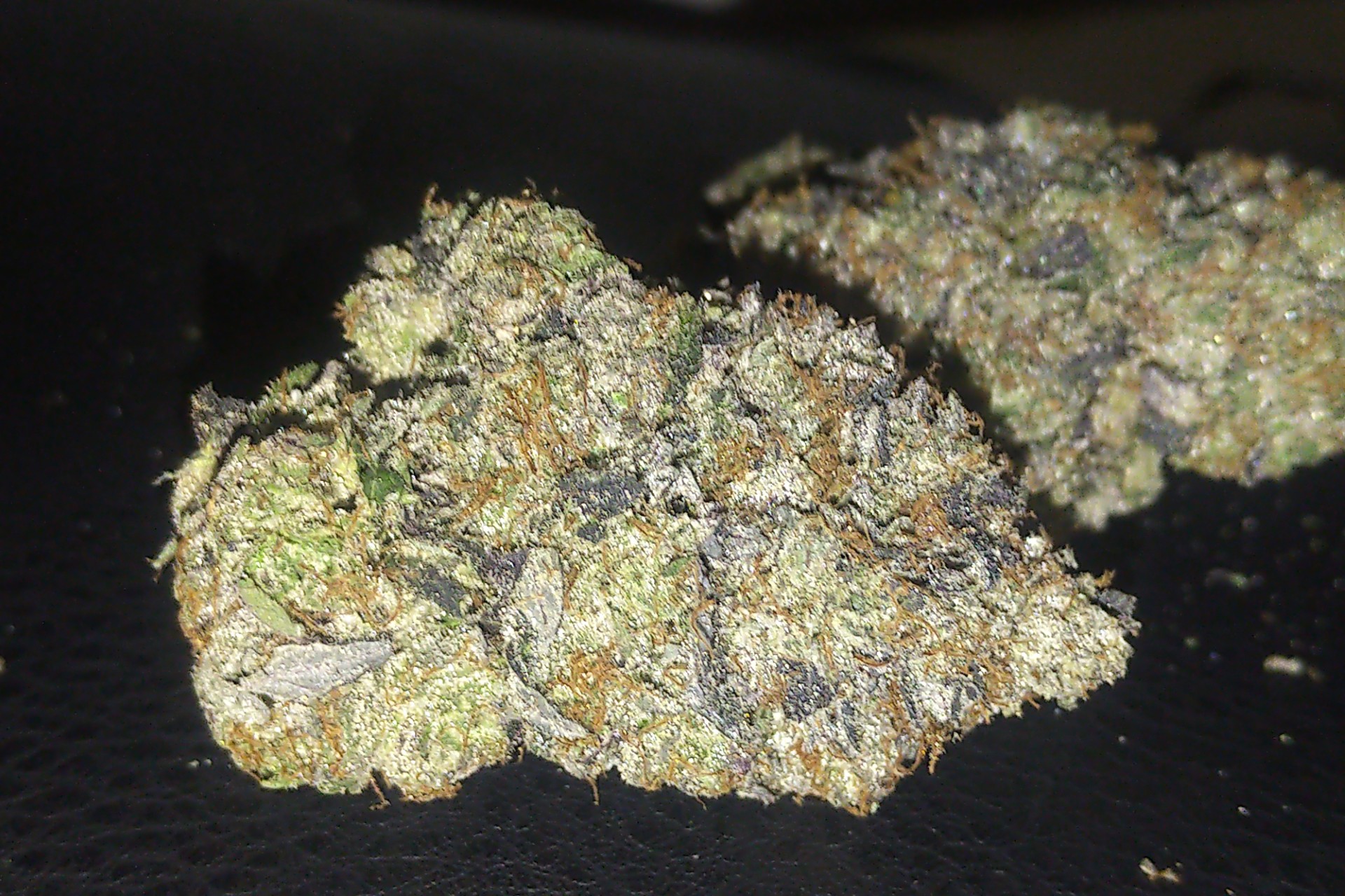 STICKY PINE AAAA+ (LOS EXCLUSIVE PREMIUMCRAFT ORGANIC CANNIBIS)